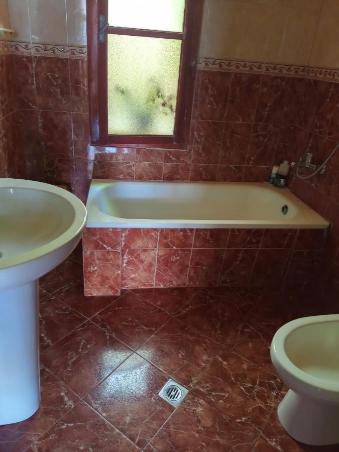 Twins Villa Mangalem Berat Buitenkant foto