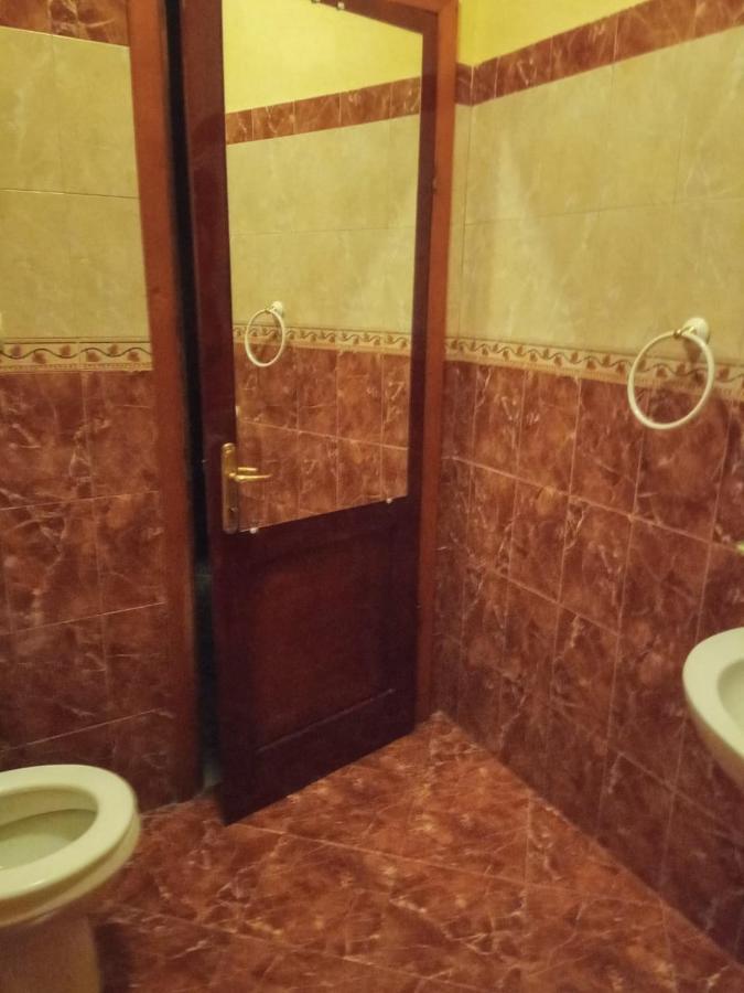 Twins Villa Mangalem Berat Buitenkant foto